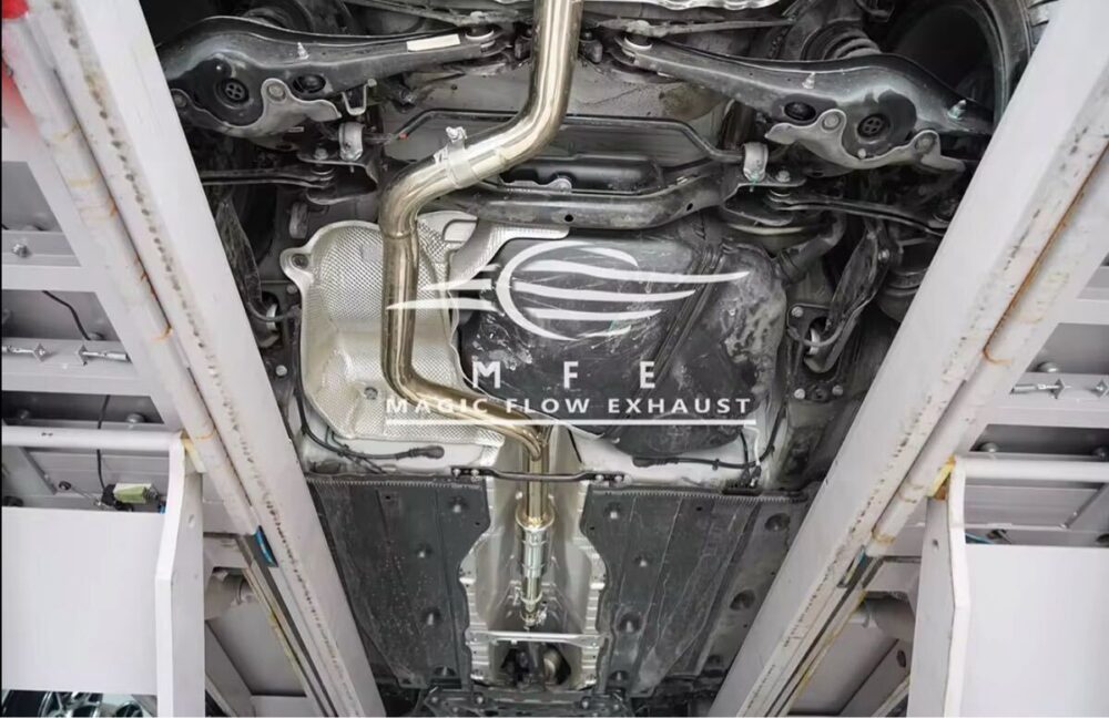 ★MFE★ A3 8V S3ルック 可変バルブ マフラー エキゾースト 中間 パイプ ディフューザー リアピース ダウンパイプ 可変マフラー アウディ