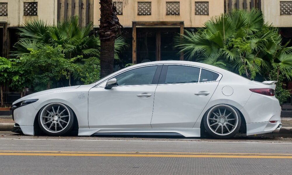 ★YOFER★ マツダ マツダ3 BP系 セダン ボディキット ディフューザー バンパー マフラー リップ スポイラー グリル mazda3