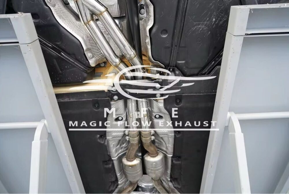 ★MFE★ アウディ S4 S5 可変バルブ マフラー エキゾースト 中間 パイプ ディフューザー リアピース ダウンパイプ B9 RS4 RS5